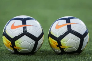 Fudbal i dalje prkosi koronavirusu, koliko se utakmica danas igra u Evropi i svetu?