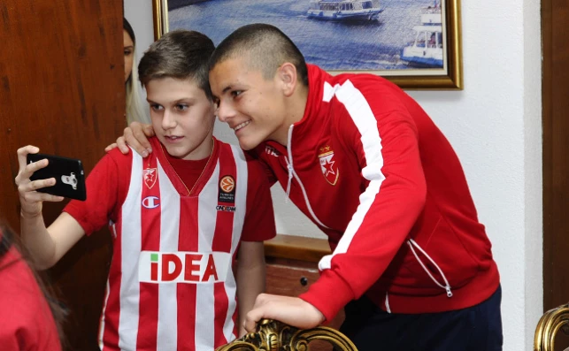 crvenazvezdafk.com