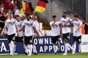 Nemci dogovorili dva spektakla pred Euro!