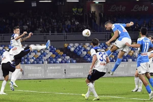 Napoli pazario napadača, ali za naredno leto!