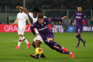 Vlahović dobija novi ugovor!