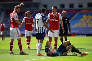 PL - Arsenal u 'malom', prelep gol Pepea, ali odbrana "tobdžija" donosi pobedu Brajtonu!