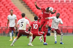 Kako bez gomile igrača? Osakaćeni Liverpul, Klopovih XI protiv vodećeg na tabeli ne izgledaju šampionski!