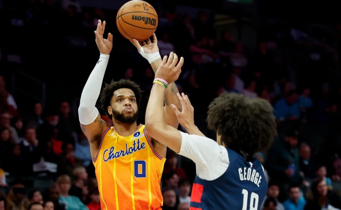 AP Photo/Nell Redmond