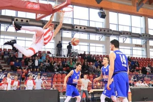 Zvezda prvi finalista juniorskog "fajnal fora" ABA lige