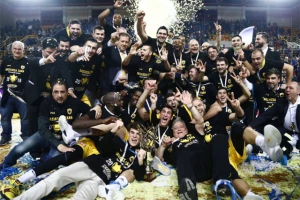Kup Grčke: Sjajni AEK podigao trofej