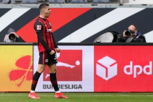 Andre Silva stigao Ronalda, ni Mesi nije spokojan