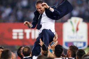 Rasplet za nevericu - Alegri dao "zeleno svetlo", dva šokantna transfera, Juve pomaže Milanu!