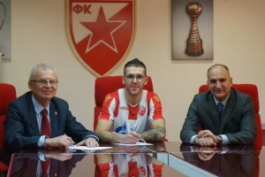 Ko najbolje peva u Zvezdi? Novajlija rešeta mreže, al' što ima moćan glas...