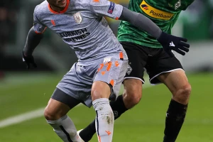 Jevtović u svoju mrežu, Aleksić u onu pravu, pobeda Bašakšehira!