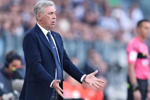 Karletovo prvo pojačanje je šampion sveta?