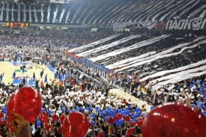 Partizan ponosan na svoje navijače - ''Grobari'' najverniji!
