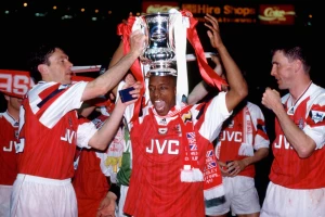 Sećate li se poslednjeg evropskog trofeja Arsenala?