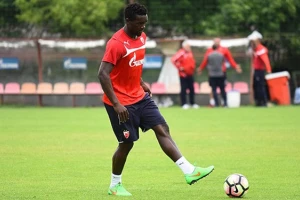 Sa OFK-om ispao u treću ligu, pa dobio poziv u reprezentaciju