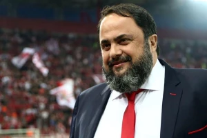 Nastavak grčkog ludila - Marinakis incident nazvao "bajkom", lekaru stižu pretnje smrću!