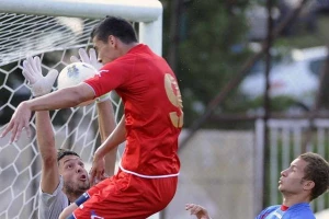 Tuča Babalja i Asamoe pred očima Lukića!