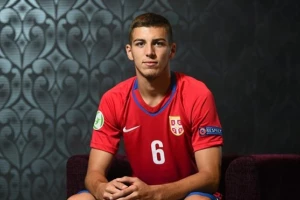 Kakva trka za Vošinog defanzivca - Miha, Barsa, a sad i Murinjo!