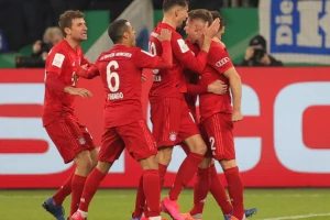 DFB Pokal - Kimih heroj, Bajern osmi put u nizu pobedio Šalke!