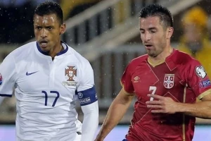 Muslin promenio kompletnu postavu, 'Bambiju' traka! (SASTAV)