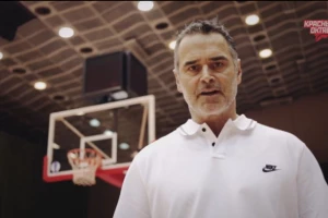 Bauerman: ''Navijači, pomozite! Dolazi nam Partizan!''