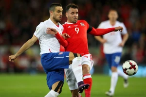 Ponuda za Maksimovića, 2 miliona godišnje!