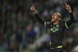 "Zlatna kopačka" - Ne da se Bas Dost!