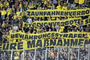 Uvređeni u Dortmundu, besni na Vengera zbog Obamejanga!