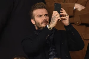 Oglasio se i Bekam i rekao...ma znate i sami šta je rekao