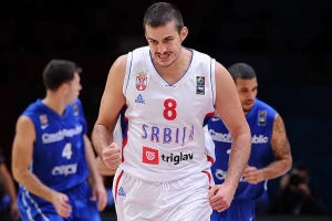 Ode profesor Bjelica sa "bratom" Hrvatom!