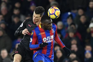 Benteke "pobedio" Sterlinga