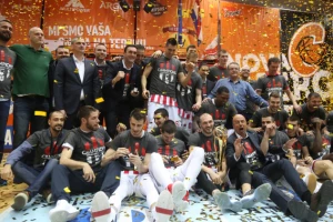 "Metla"! Zvezda slavi titulu ABA lige u Zagrebu!