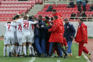 Neverovatni Marjanović, sa 5 golova srušio Surduličane!