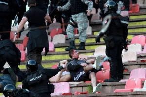 Huliganizam MOŽE da se iskoreni! Da li bi se u Kini ovako ponašali?