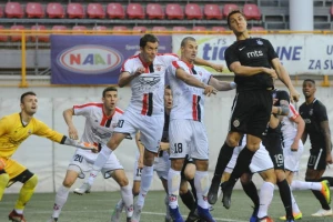 Bivši kapiten Zvezde preporučio Albancu, Partizan ostaje bez još jednog napadača?