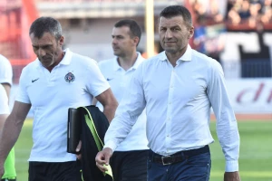 Đukić na izlaznim vratima - Kreću pregovori sa prvim kandidatom za novog trenera Partizana!
