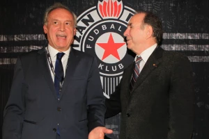 Vučelić čestitao Partizanu i Zvezdi, a onda je počeo o sudijama...