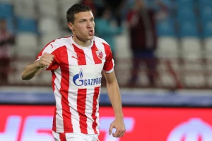 Zvezda još jednom tražila penal, Mažić se nije oglasio