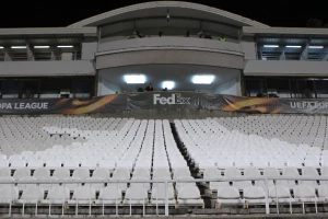 Sneg i kiša sinoć smanjili posetu, hoće li Partizan napuniti stadion?