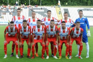 Skupa škola - Zvezda promašivala, Liverpul rešio meč za pet minuta!