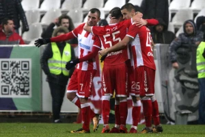 Crveno-bela furija u Lučanima, pukla ''petarda''