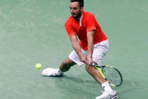Troicki uspešno startovao u Sofiji
