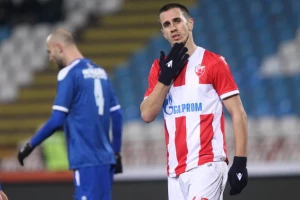 Zvezda u sporom ritmu, a navijači najavljuju sledeći Terzićev potez! (TVITOVI)