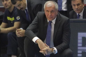 U Feneru pišu ćirilicom! Čestitka Željku Obradoviću stigla i iz Partizana!