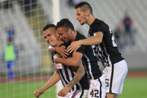 Đuka - Leo 16:16! Partizan pokorio i ''Čair''!