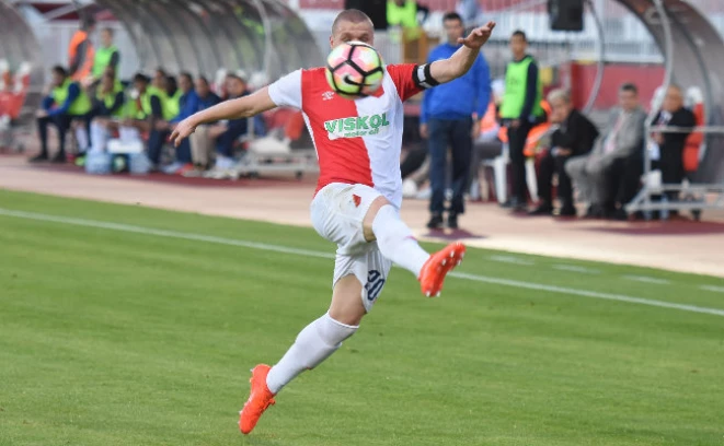 Beta/Dragan Gojić/Ev