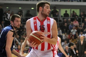 Zvezdin lakši trening - Na redu je derbi!