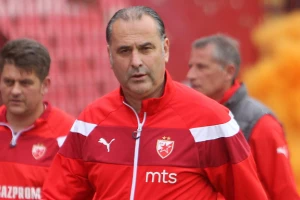 Sari, Anćeloti ili "Grof" Božović?