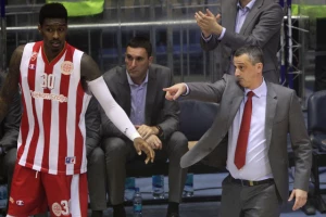 Ne odustaje! Moka ironično o Radonjićevim uspesima!