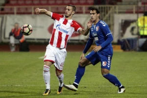 Zvezda odmah povela, prvi strelac lige nastavio seriju!