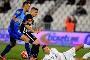 NOVI ŠOK ZA ''GROBARE''! Napredak rešeta, Partizan sa igračem manje!